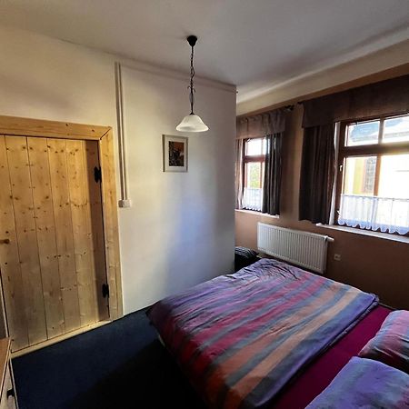 Restaurace A Penzion Vlci Jama Horni Blatna Luaran gambar