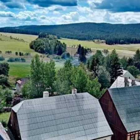 Restaurace A Penzion Vlci Jama Horni Blatna Luaran gambar