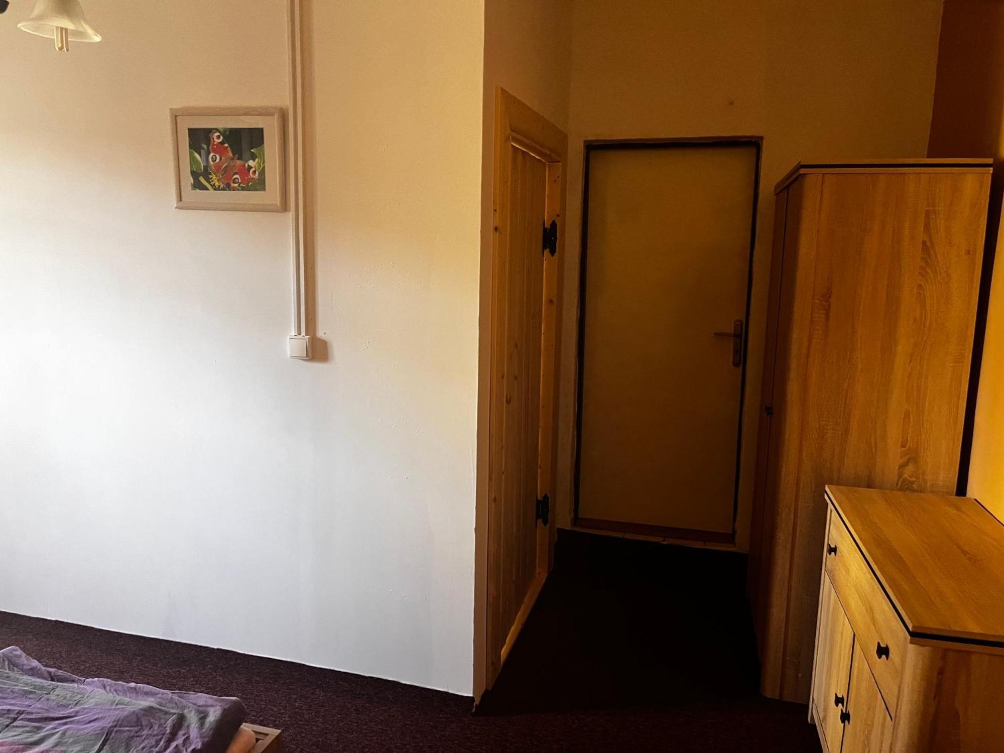 Restaurace A Penzion Vlci Jama Horni Blatna Luaran gambar