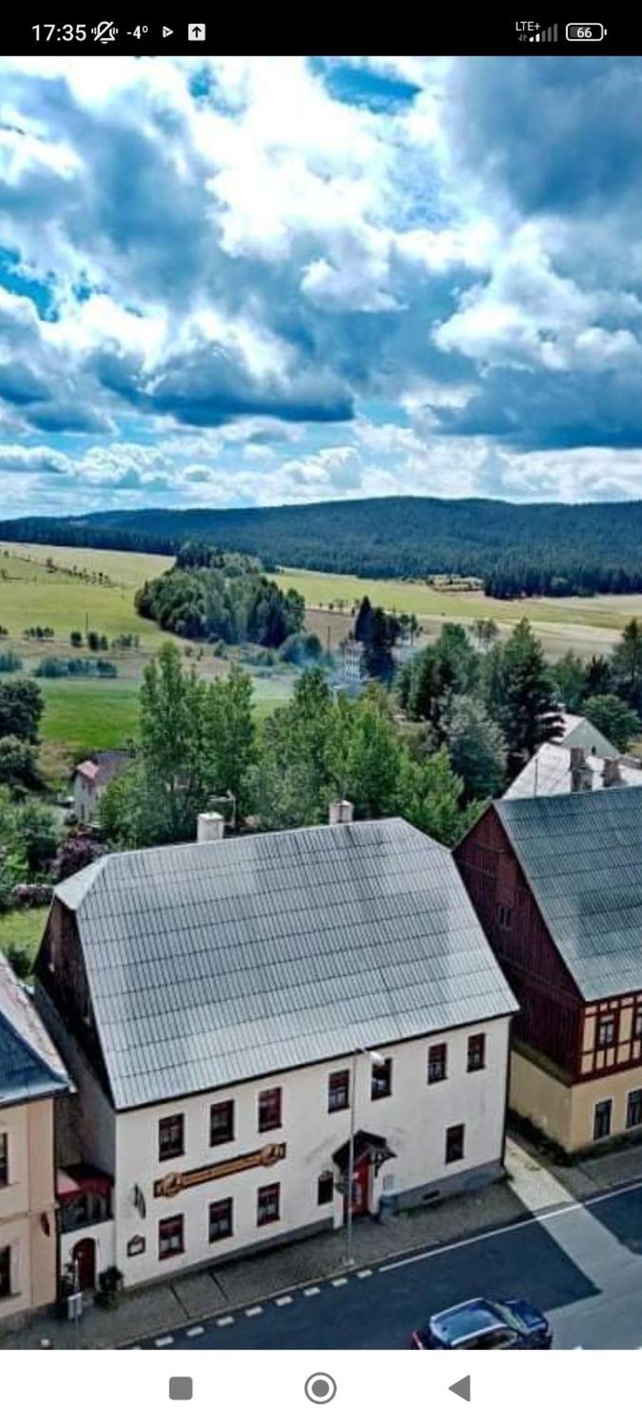 Restaurace A Penzion Vlci Jama Horni Blatna Luaran gambar